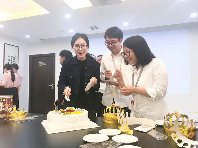【5月生日會(huì)】這期壽星各個(gè)都可以出C位！