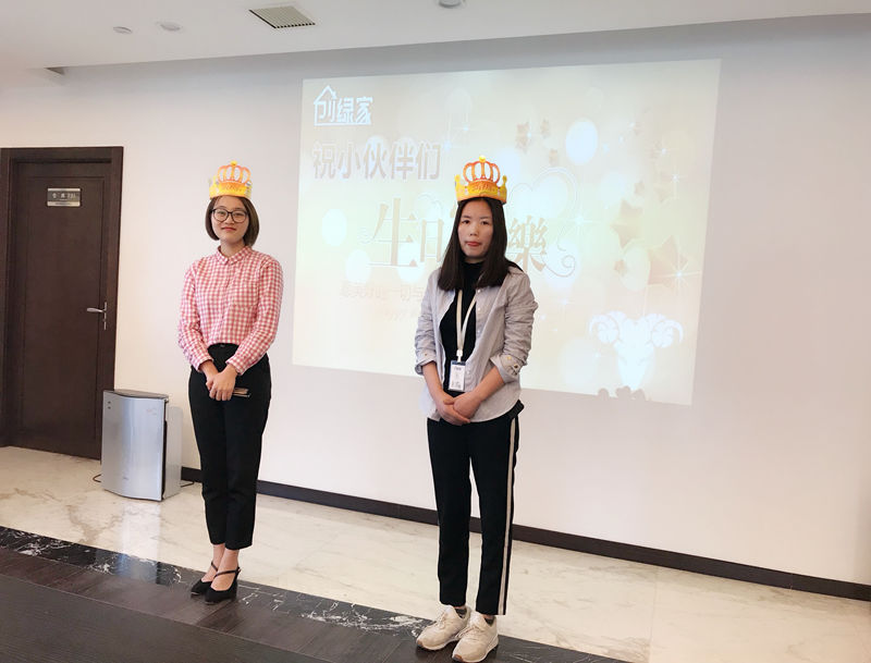 【4月生日會】業(yè)務(wù)很硬核，而我們只是甜美小公舉
