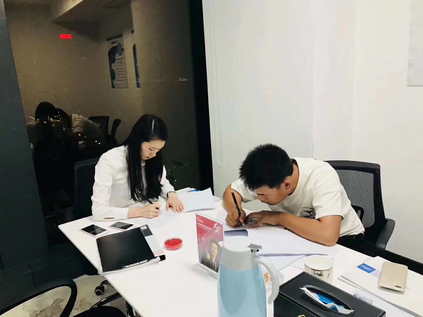 熱烈祝賀楊總簽約創(chuàng)綠家遵義市區(qū)級(jí)代理！