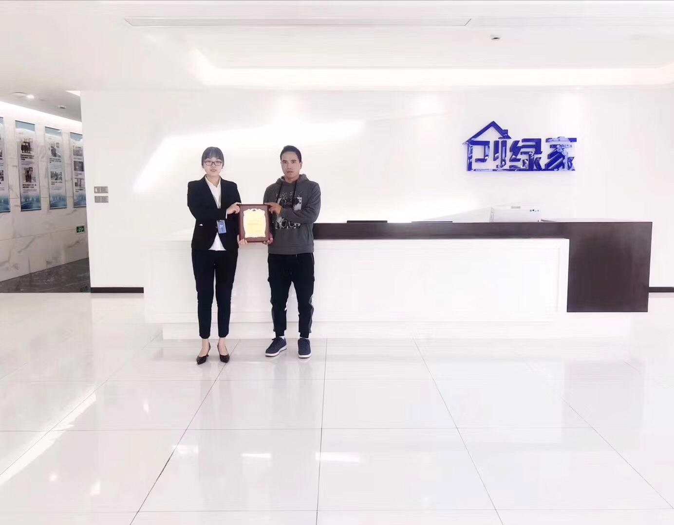 熱烈祝賀陳總簽約創(chuàng)綠家河南省縣級市代理！
